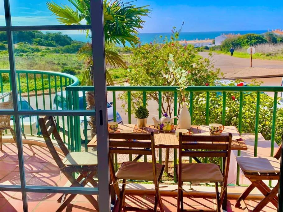 Casa Da 5 - St 2 Bedrooms , Amazing Sea View , Pool , Wifi * Praia Da Luz