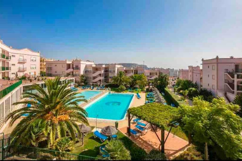 Casa Da 5 - St 2 Bedrooms , Amazing Sea View , Pool , Wifi * Praia Da Luz