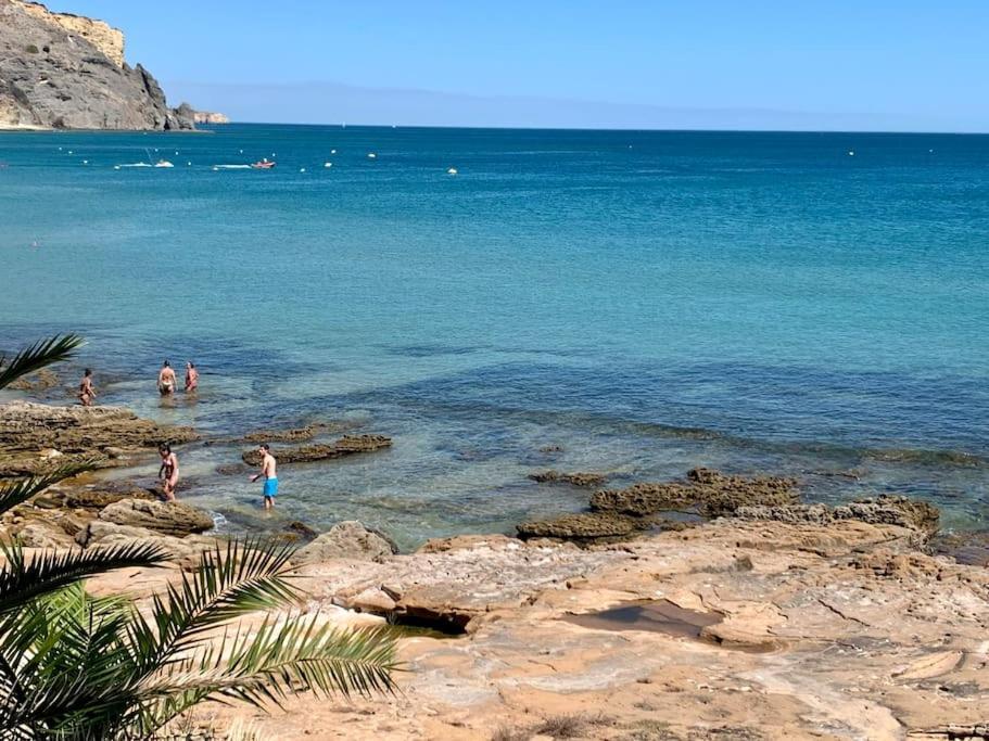 Casa Da 5 - St 2 Bedrooms , Amazing Sea View , Pool , Wifi Apartment *